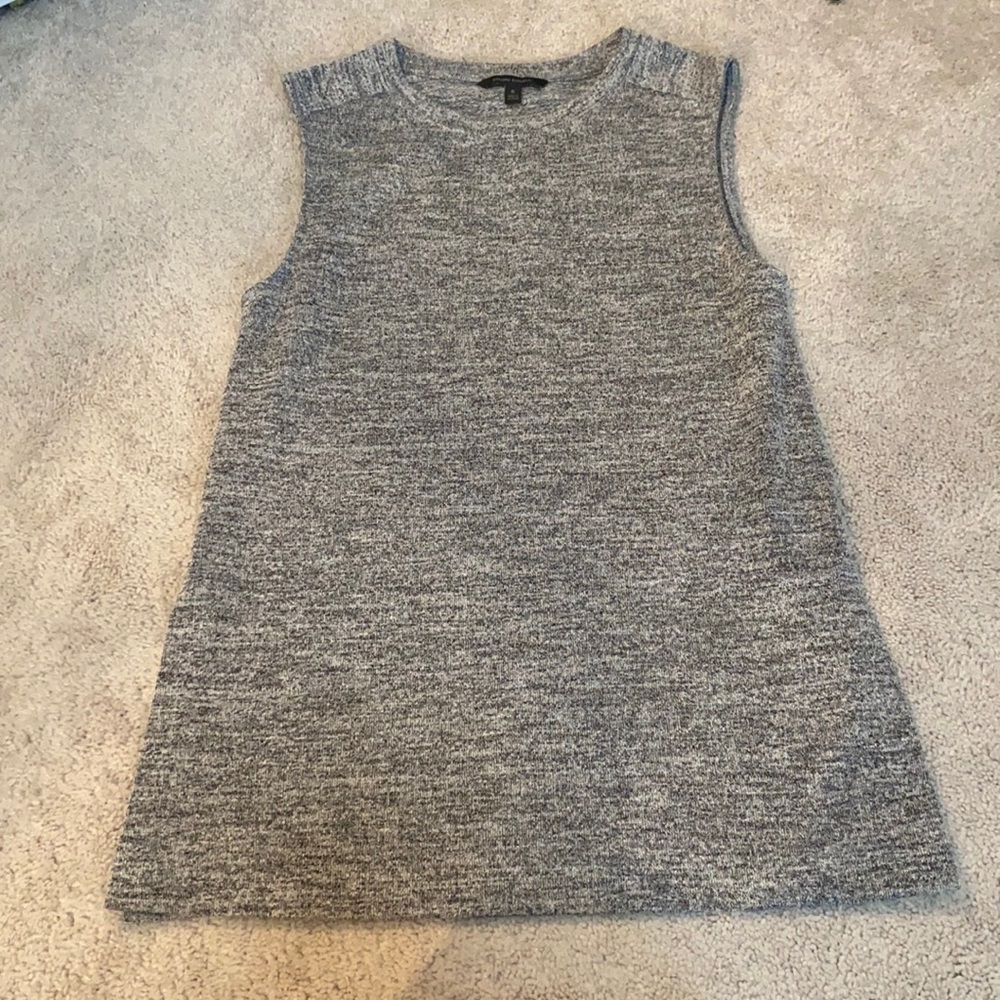 Perfect condition! Banana republic heather gray tunic top